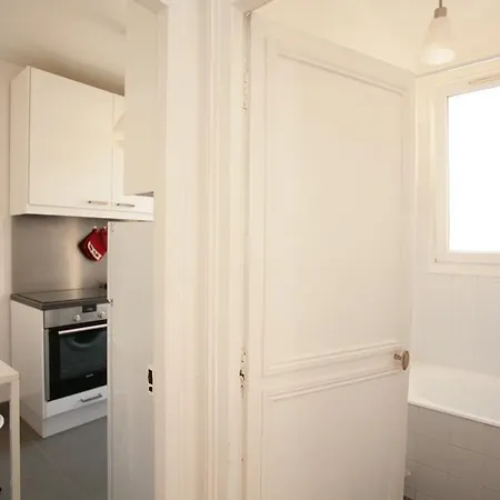 아파트 Sunny Saint Germain 1 Bdrm