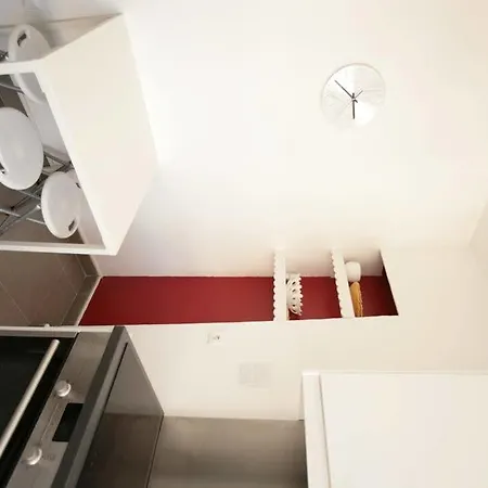 Sunny Saint Germain 1 Bdrm